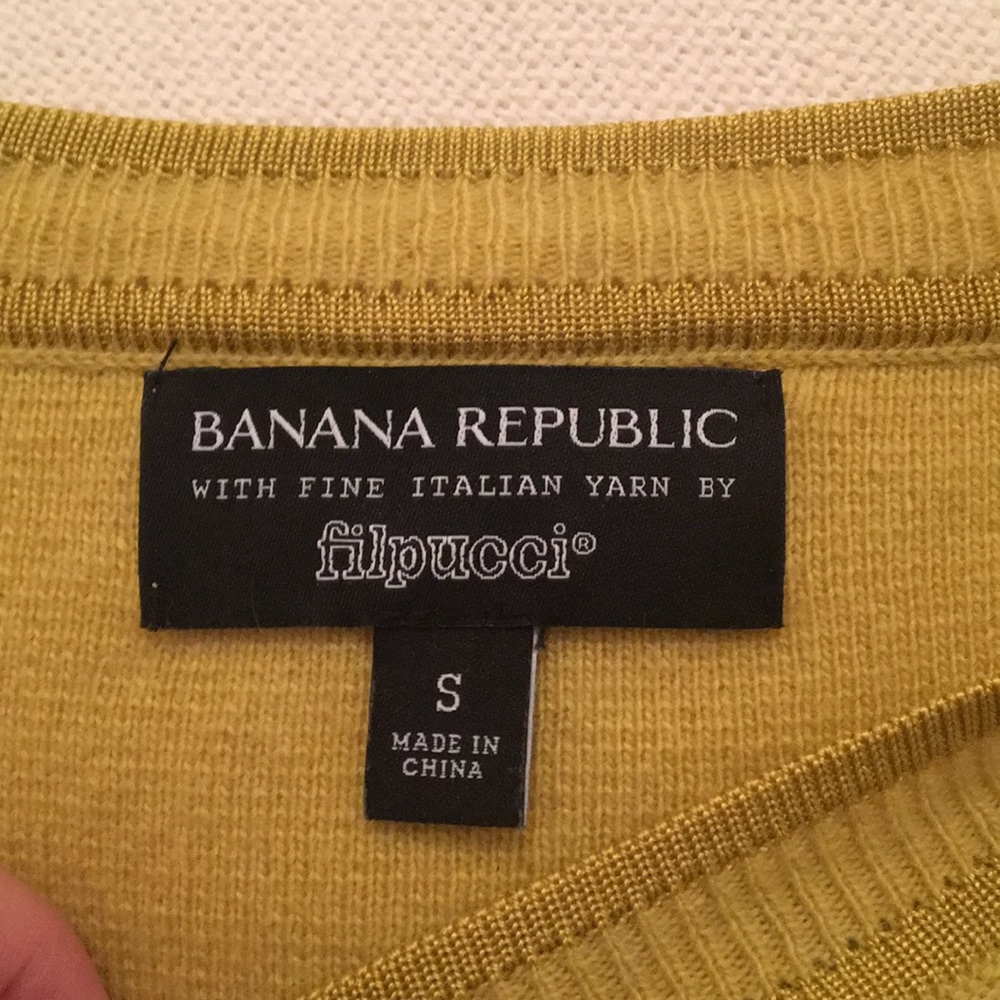 Sweater - Picture 2 of 4